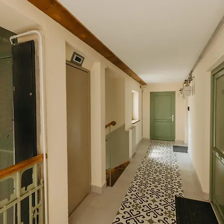Palatul Agoston Galgon Lejlighedshotel *