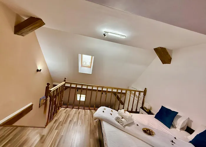 Old Town Palatul Agoston Galgon Appart hôtel 3*